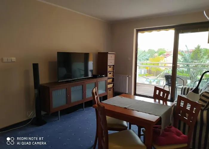 Books & Sun By The Sea Władysławowo