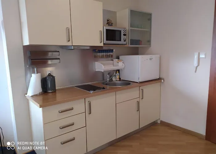 Books & Sun By The Sea *