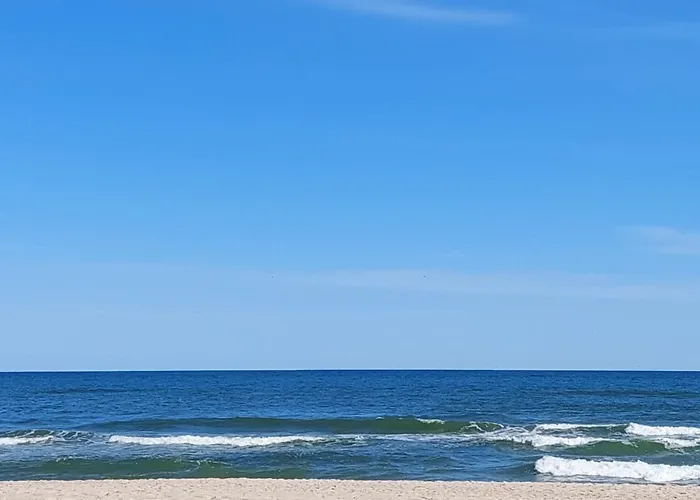 Books & Sun By The Sea *
